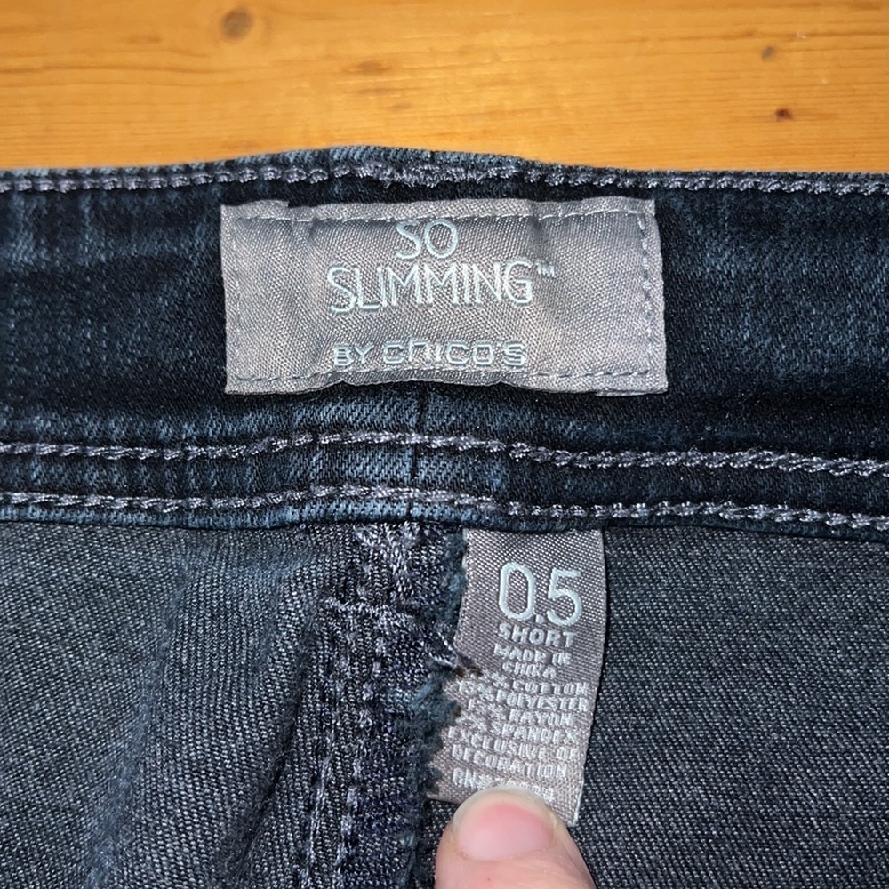So Slimming by Chico’s Straight Jeans Small - Picture 4 of 8